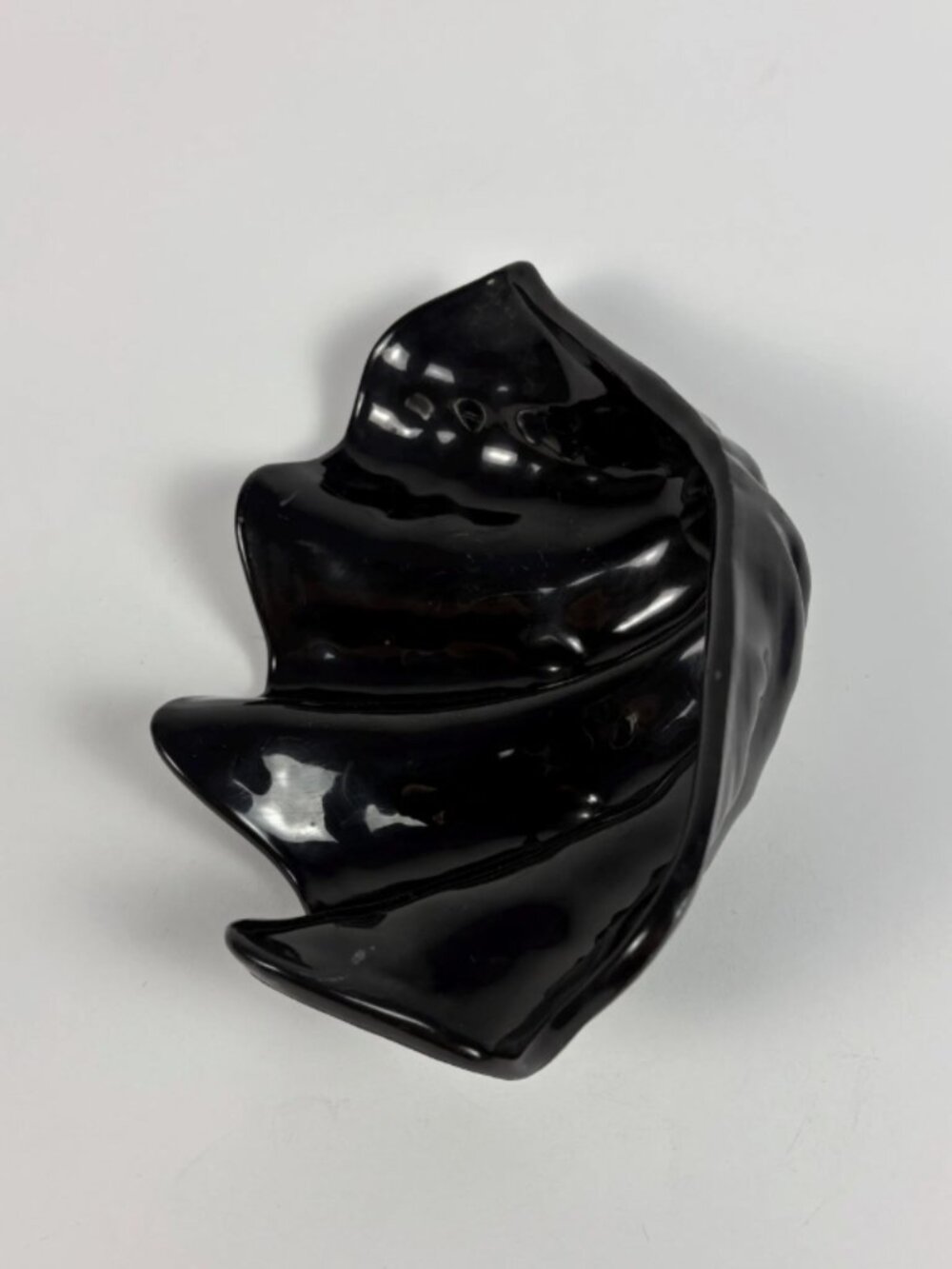 Vintage Grainware Acrylic Clam Shell Bowl | Black Footed Nautical Dish | Mid-Cen